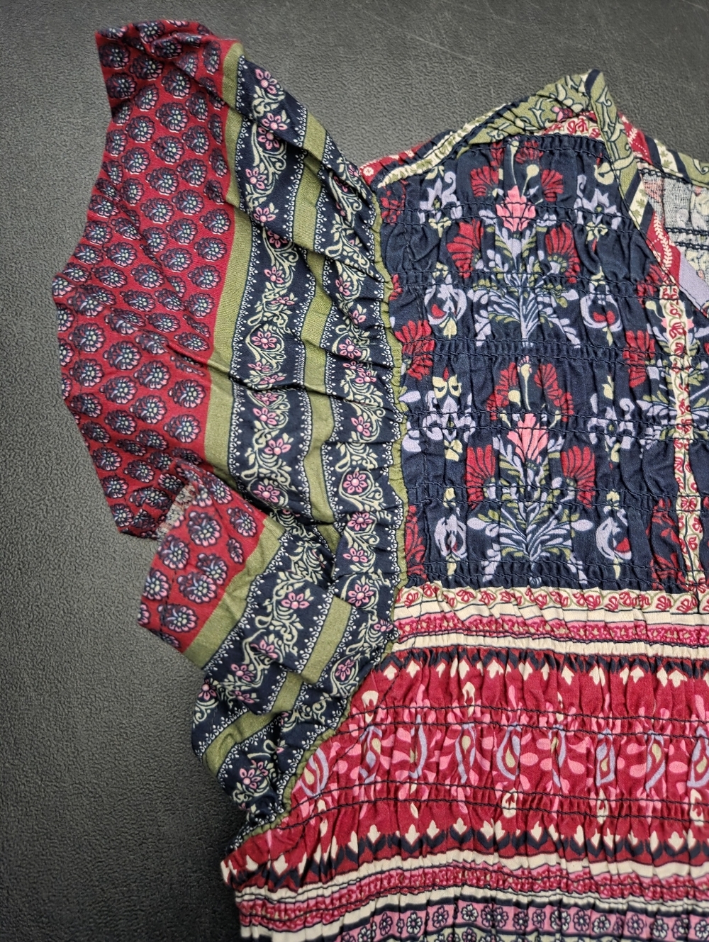 NWT - LEA Cotton Flutter Sleeve Smocked Bodice Variegated Print Midi Dress -Sz M - Picture 6 of 11